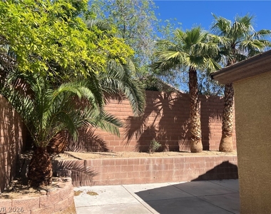 10922 Moonbeam Glow Lane - Photo Thumbnail 22