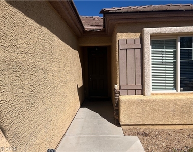 10922 Moonbeam Glow Lane - Photo Thumbnail 3