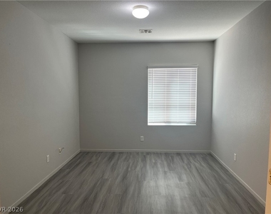 10922 Moonbeam Glow Lane - Photo Thumbnail 6