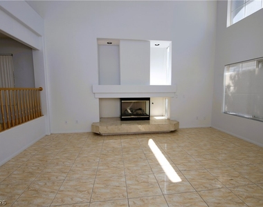 554 Campus Oaks Court - Photo Thumbnail 4