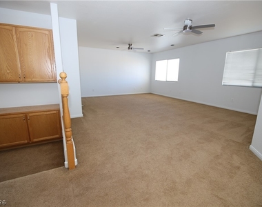 554 Campus Oaks Court - Photo Thumbnail 15