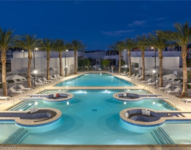 11055 Las Vegas Boulevard - Photo Thumbnail 17