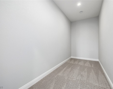 980 Natural Harmony Street - Photo Thumbnail 11