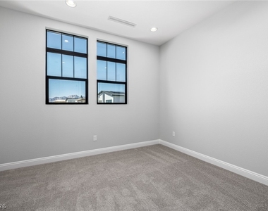 980 Natural Harmony Street - Photo Thumbnail 17