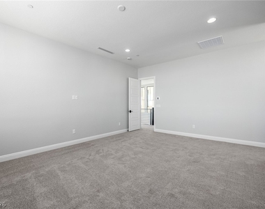 980 Natural Harmony Street - Photo Thumbnail 10