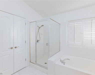 9896 Masked Duck Avenue - Photo Thumbnail 31
