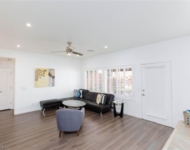 9896 Masked Duck Avenue - Photo Thumbnail 19