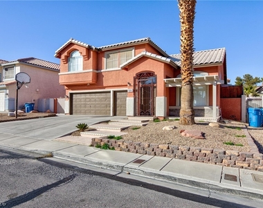 9896 Masked Duck Avenue - Photo Thumbnail 5