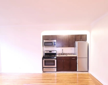 65-09 99th Street - Photo Thumbnail 4