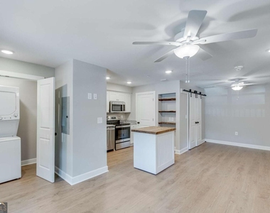 710 Jesse Jewell Parkway Se - Photo Thumbnail 1