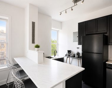 132 St Marks Place - Photo Thumbnail 1