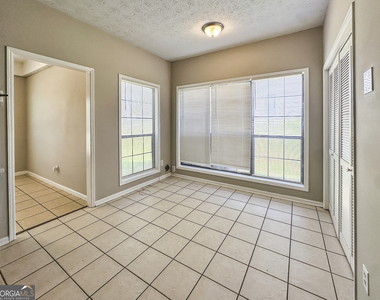 11647 Matthews Trail - Photo Thumbnail 5