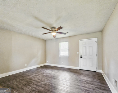 3006 Stanton Road Se - Photo Thumbnail 4