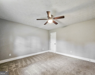 3006 Stanton Road Se - Photo Thumbnail 9