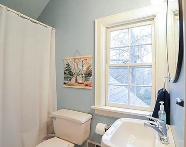 482 Highland Avenue - Photo Thumbnail 14
