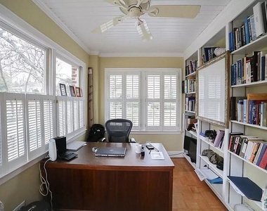 482 Highland Avenue - Photo Thumbnail 10