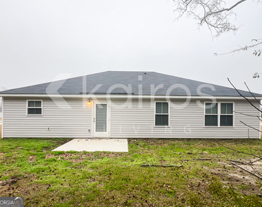 136 Western Red Cedar Drive - Photo Thumbnail 22