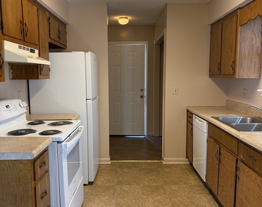 500 Orange Edwards Boulevard - Photo Thumbnail 6