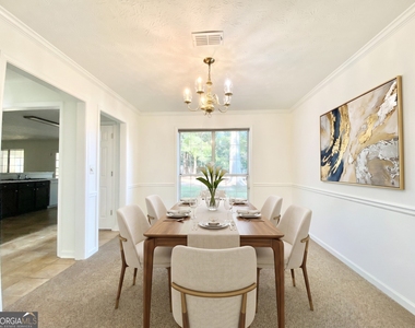 640 Suwanee Lakes Circle - Photo Thumbnail 21