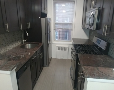 66-15 Thornton Place - Photo Thumbnail 9