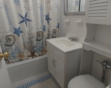 66-15 Thornton Place - Photo Thumbnail 17