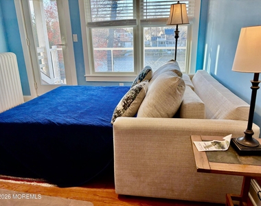 1305 Locust Drive - Photo Thumbnail 11