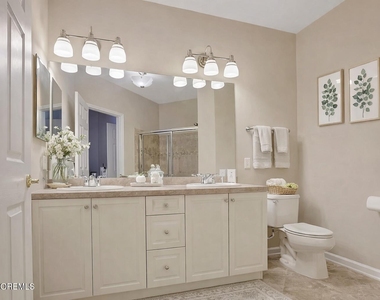 631 Sloan Court - Photo Thumbnail 5