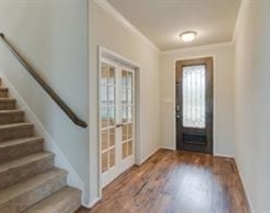 8208 Pine Meadows Drive - Photo Thumbnail 4