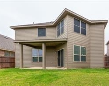 8208 Pine Meadows Drive - Photo Thumbnail 21