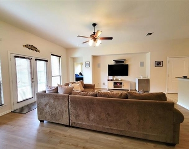 4805 Prairie Aster Drive - Photo Thumbnail 1