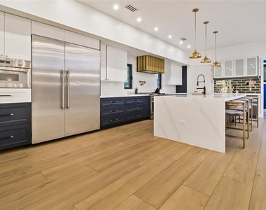 3212 Preston Hills Circle - Photo Thumbnail 8