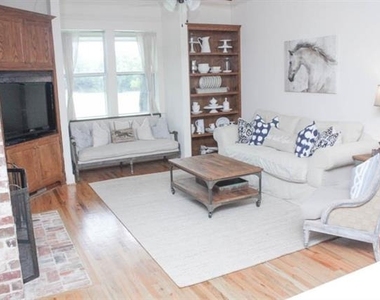 581 Country Club Road - Photo Thumbnail 12