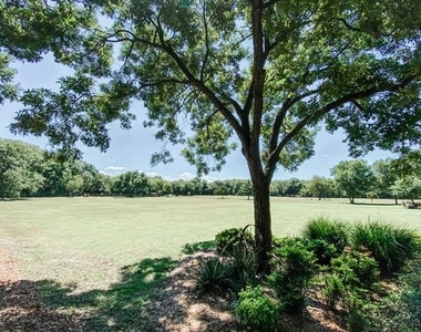581 Country Club Road - Photo Thumbnail 36