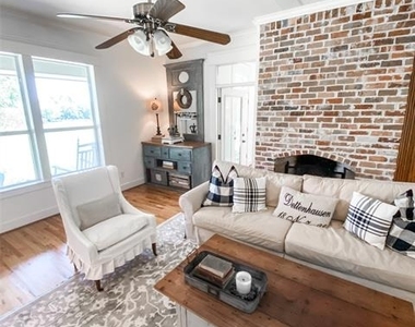 581 Country Club Road - Photo Thumbnail 14