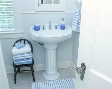 581 Country Club Road - Photo Thumbnail 32