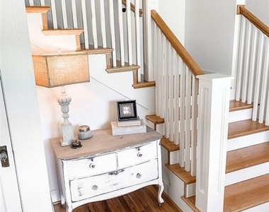 581 Country Club Road - Photo Thumbnail 6