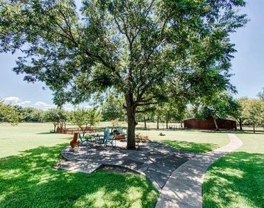 581 Country Club Road - Photo Thumbnail 37