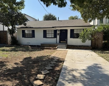 8427 Ridgelea Street - Photo Thumbnail 16