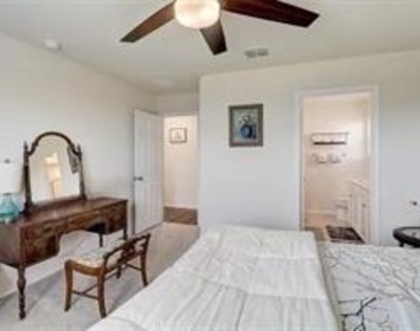 1325 Vernon Drive - Photo Thumbnail 18