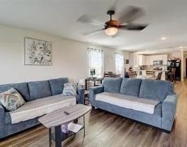 1325 Vernon Drive - Photo Thumbnail 13