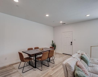 3720 Star Mesa Street - Photo Thumbnail 8