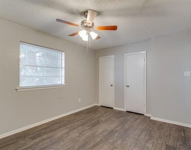 6024 Blueridge Drive - Photo Thumbnail 20