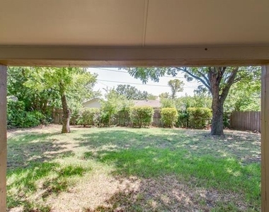 6024 Blueridge Drive - Photo Thumbnail 23