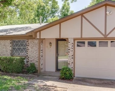 6024 Blueridge Drive - Photo Thumbnail 3