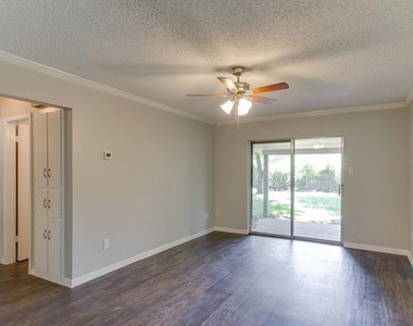 6024 Blueridge Drive - Photo Thumbnail 5