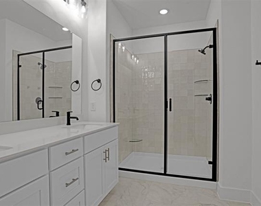 2553 Huxley Mews - Photo Thumbnail 11