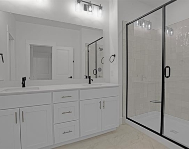 2553 Huxley Mews - Photo Thumbnail 10