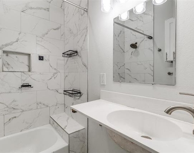 2323 Stoneman Street - Photo Thumbnail 3