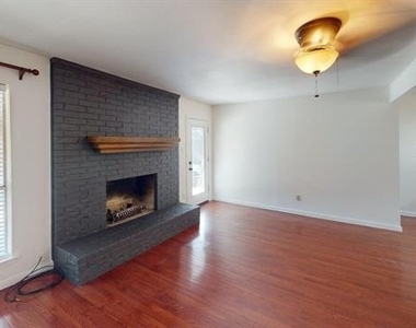 2961 Cripple Creek Trail - Photo Thumbnail 7
