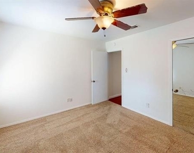 2961 Cripple Creek Trail - Photo Thumbnail 12